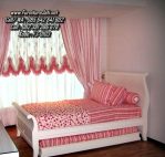Tempat Tidur Anak Perempuan Sorong Minimalis