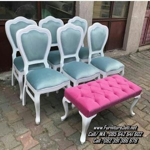Kursi Makan Cafe Sofa Klasik