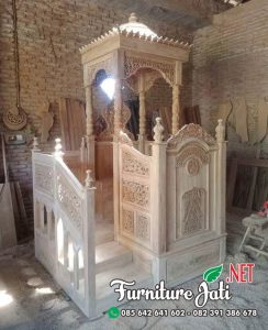 Mimbar Masjid Kubah Ukiran Tangga Samping