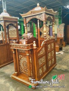 Model Mimbar Masjid Ukir Kayu Jati