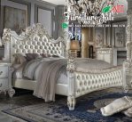 Tempat Tidur Kayu Ukir Mewah Jepara