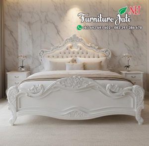 Tempat Tidur Ukiran Mewah Warna Putih